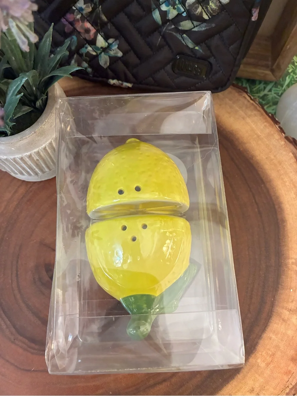 Yellow Ceramic Lemon Salt & Pepper Shakers - Decorative Dinnerware